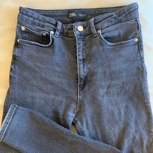 Zara highwaisted skinny jeans